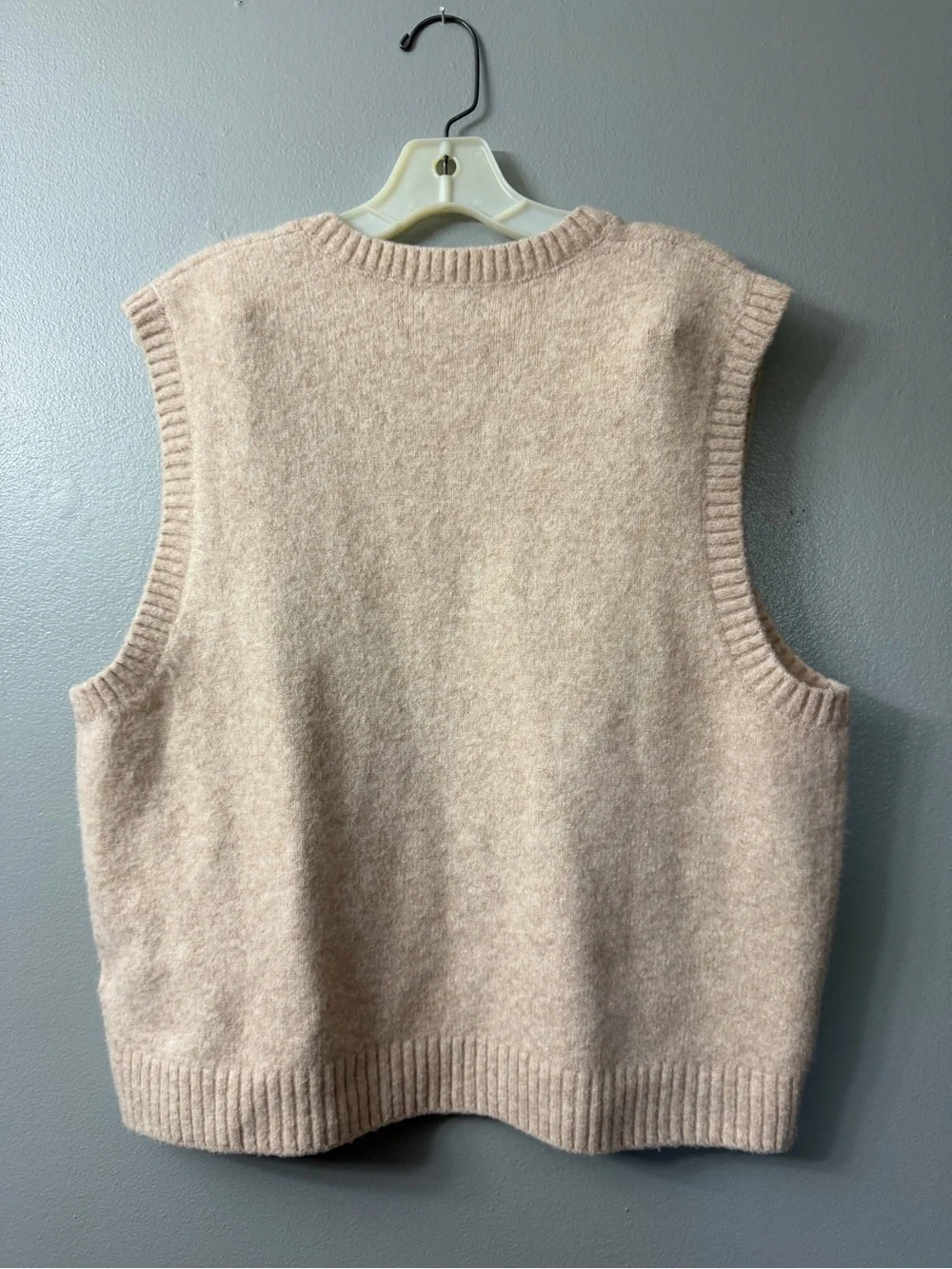 J.CREW Extra-Soft V-neck vest Sweater - Cream xl